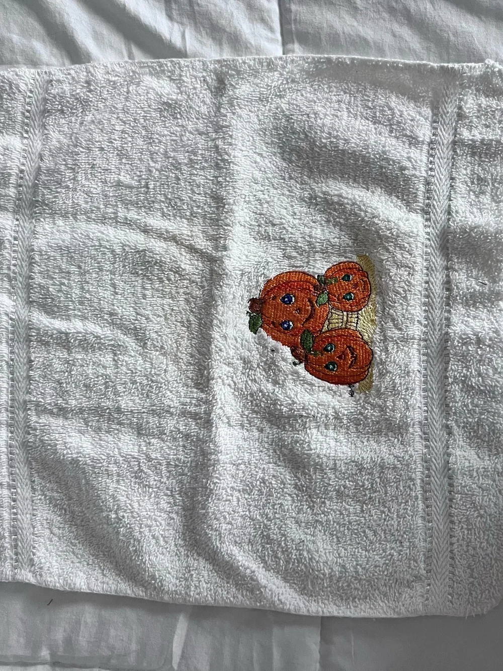 Halloween Embroidered Pumpkin Trio White Wash Cloth